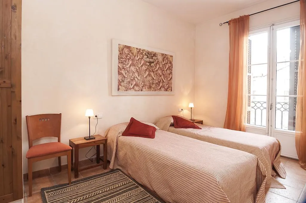Gaudi Apartment 1 Barcelona
